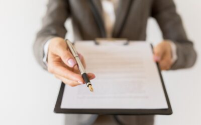 What to know before you sign a solar installation contract
